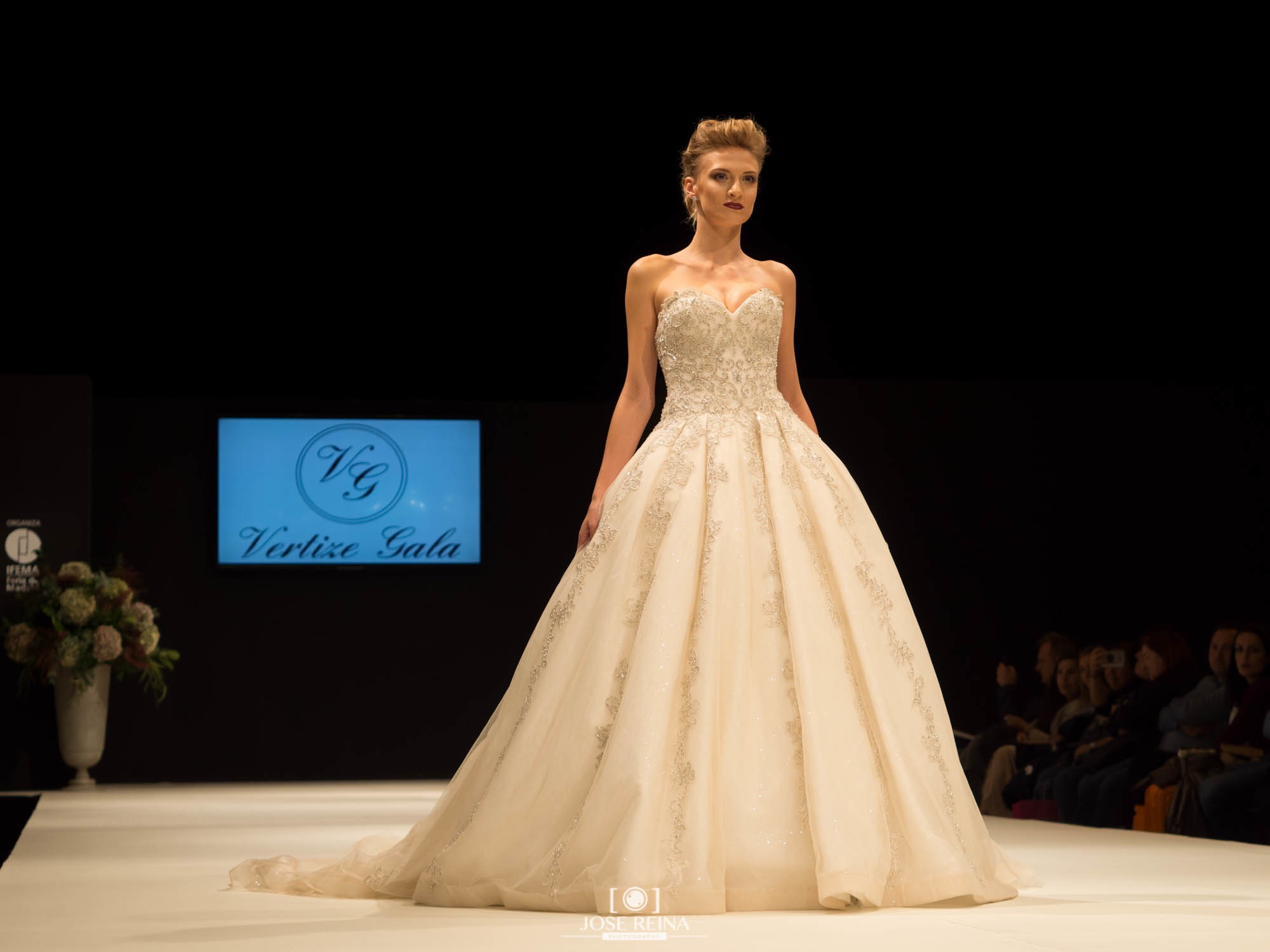 VESTIDOS NOVIAS JOSE REINA FOTOGRAF A