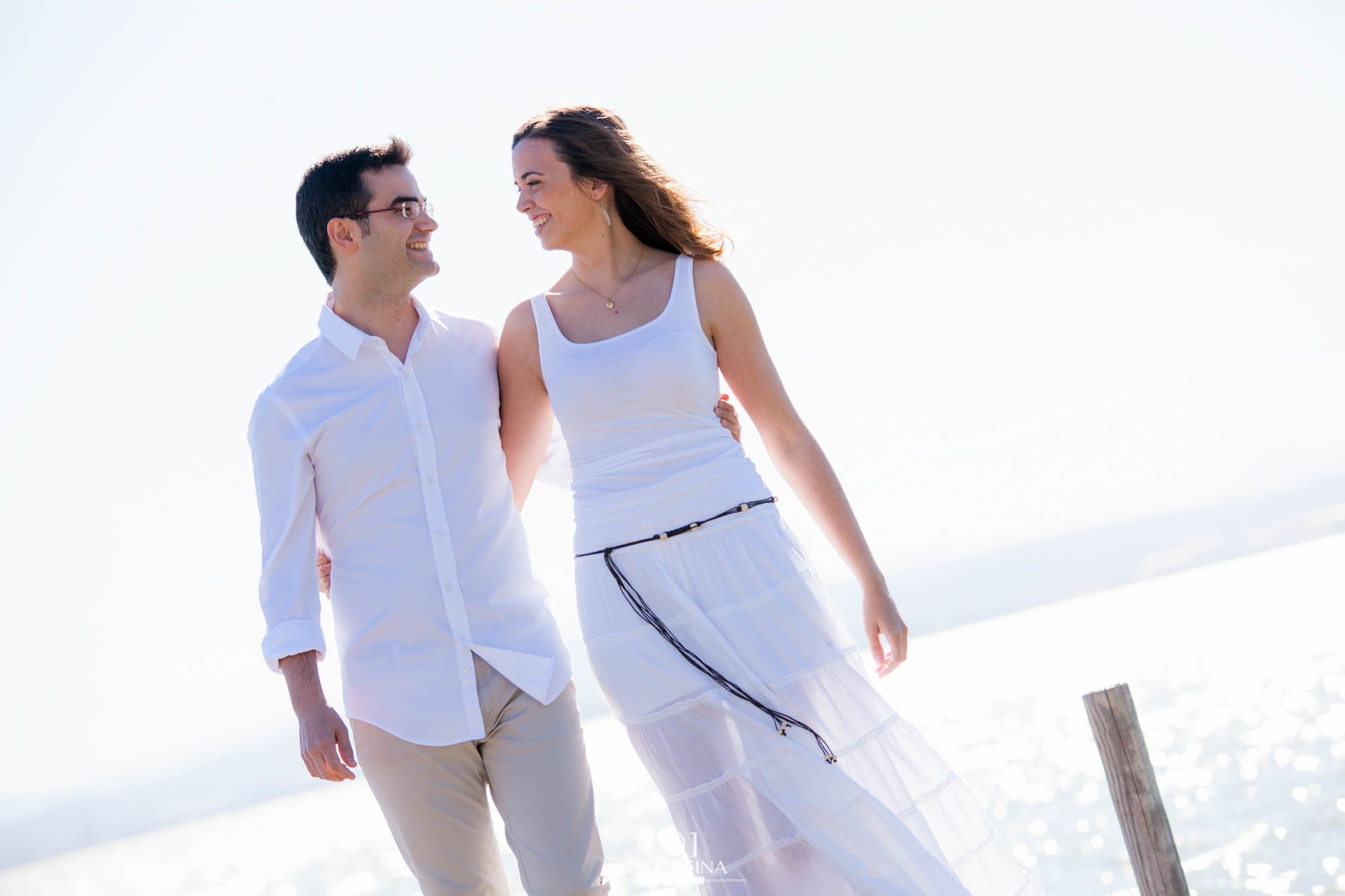 REPORTAJE DE PREBODA EN LA PLAYA DE EL SALER FOTOGRAFO ALCALA DE HENARES 0007