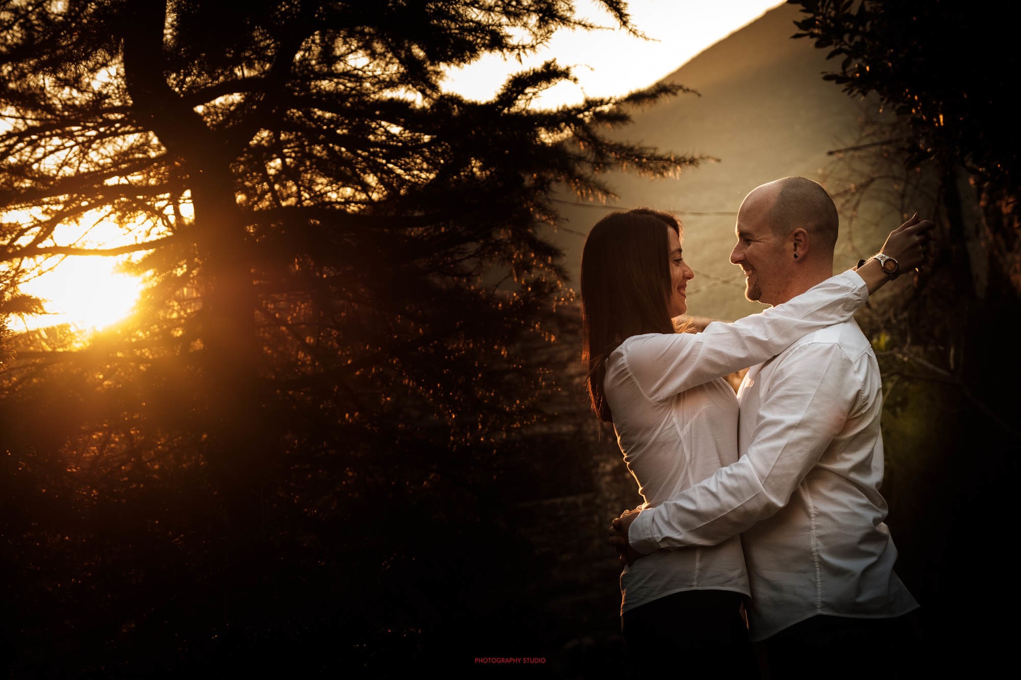 FOTOGRAFO BODA REPORTAJE PREBODA EN PATONES DE ARRIBA0004