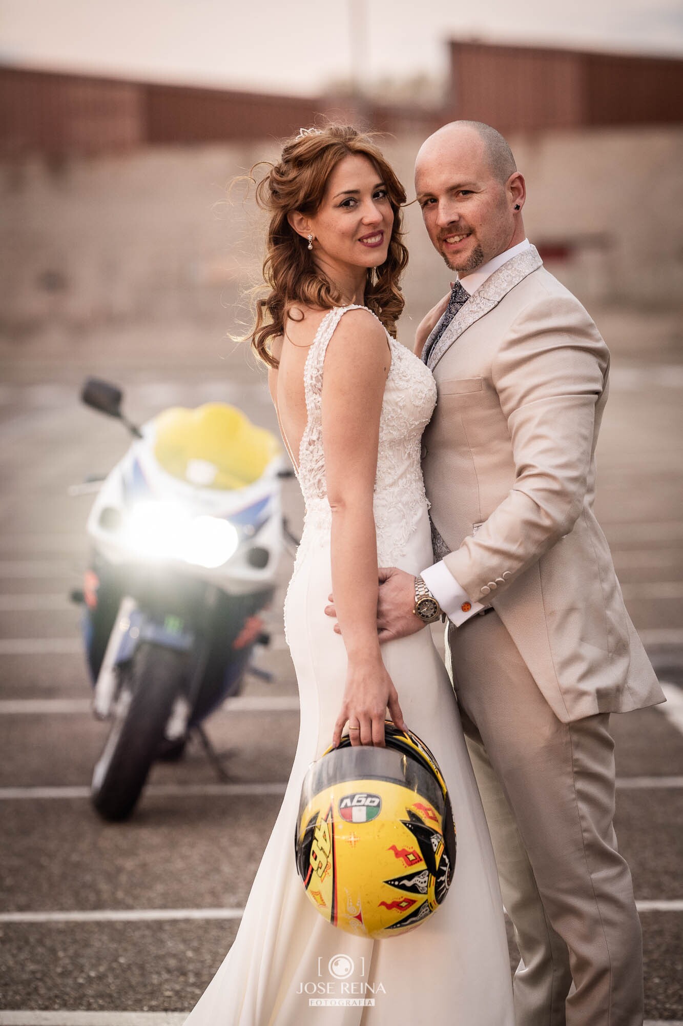 fotografo boda reportaje postboda con moto alcala de henares-38